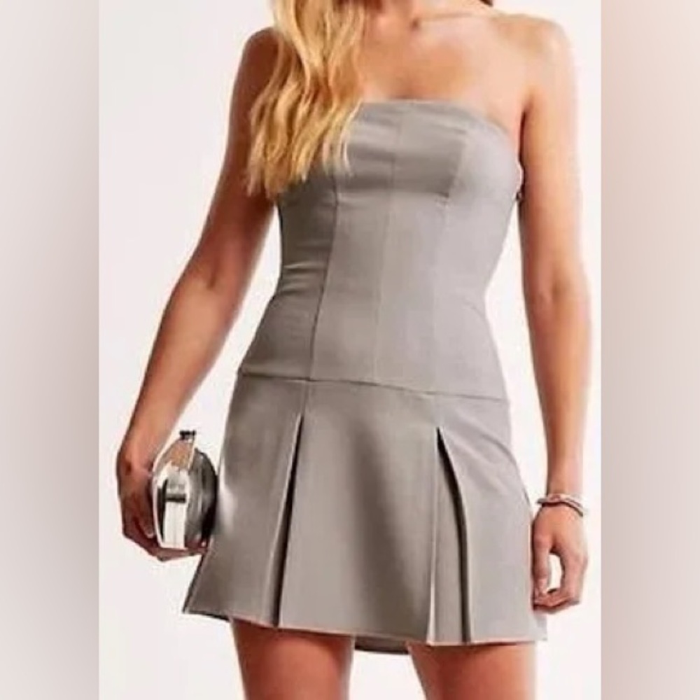 Abercrombie & Fitch Light Gray A-Line Dress/Romper size X Small